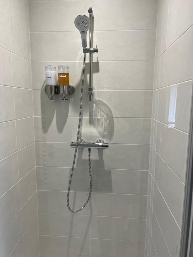 Chambre Privatisee L'Ermitage Vue Sur La Mayenne Шато-Гонтье Экстерьер фото